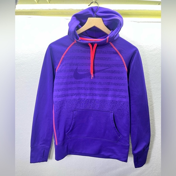 Nike Therma-Fit Purple Hoodie Womens S Sportswear Workout Comfy sweatshirt 2265 - Picture 1 of 8